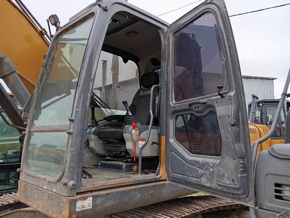 2023 XCMG XE225DN, жёлтый, 3812250 рублей - вид 9
