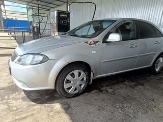 2015 Daewoo Gentra II, серебристый, 310000 рублей, вид 3
