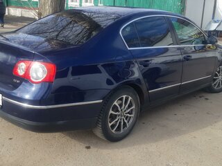 2005 Volkswagen Passat B6, синий, 730000 рублей, вид 2