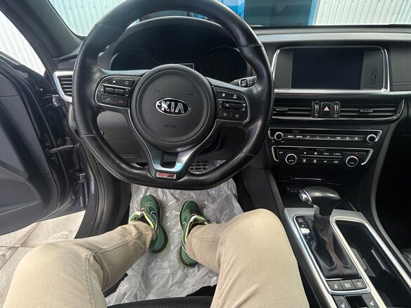2016 Kia Optima IV, серый, 1850000 рублей - вид 10