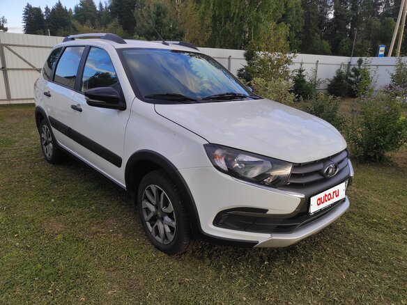 2023 Lada (ВАЗ) Granta Cross I Рестайлинг, белый, 955000 рублей - вид 1