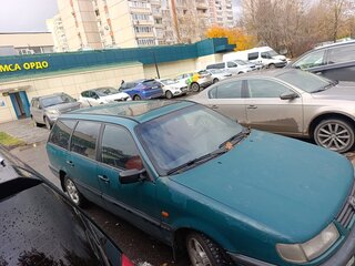 1994 Volkswagen Passat B4, зелёный, 125000 рублей, вид 3