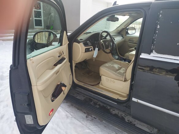 2008 Cadillac Escalade III, чёрный, 1700000 рублей - вид 5