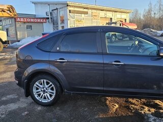 2008 Ford Focus II Рестайлинг, серый, 510000 рублей, вид 4