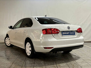 2012 Volkswagen Jetta VI, белый, 700000 рублей, вид 3