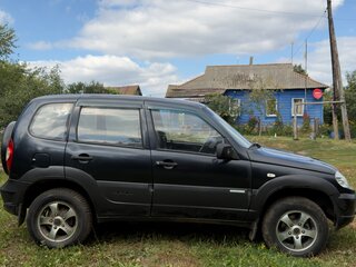 2011 Chevrolet Niva I Рестайлинг, чёрный, 350000 рублей, вид 5