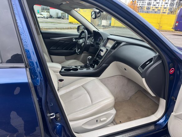 2017 Infiniti Q50 I, синий, 1550000 рублей - вид 8