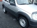 2018 Chevrolet Niva I Рестайлинг, серебристый, 730000 рублей - вид 11