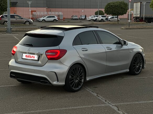 2014 Mercedes-Benz A-Класс AMG 45 AMG I (W176), серебристый, 1900000 рублей - вид 5