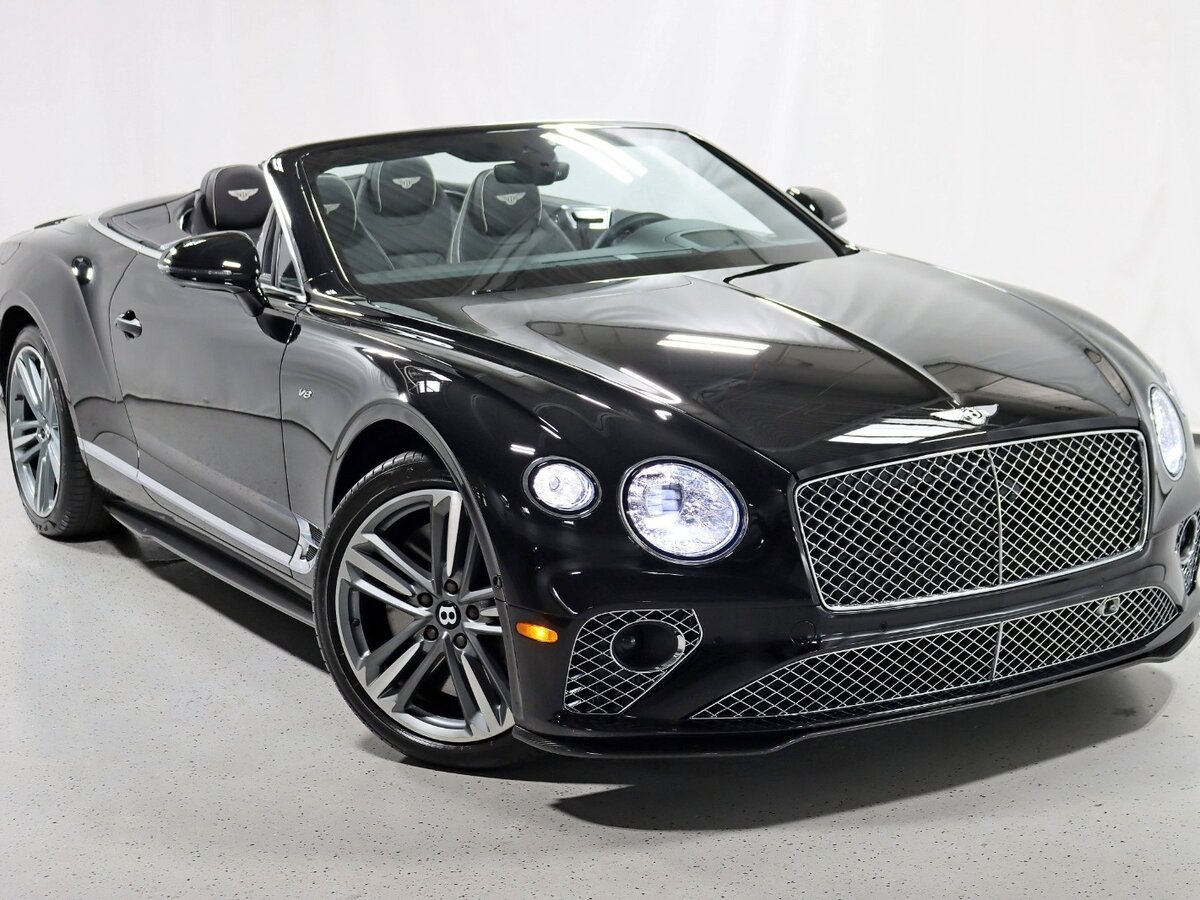 Открыть фотографии: Bentley Continental GT III