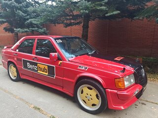 1987 Mercedes-Benz 190 (W201), чёрный, 680000 рублей, вид 1