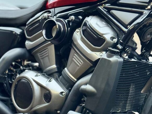 2023 Harley-Davidson Nightster, пурпурный, 1070000 рублей - вид 9