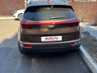 2017 Kia Sportage IV, коричневый, 1890000 рублей, вид 2