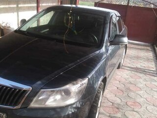 2010 Skoda Octavia II (A5) Рестайлинг, серый, 850000 рублей, вид 3