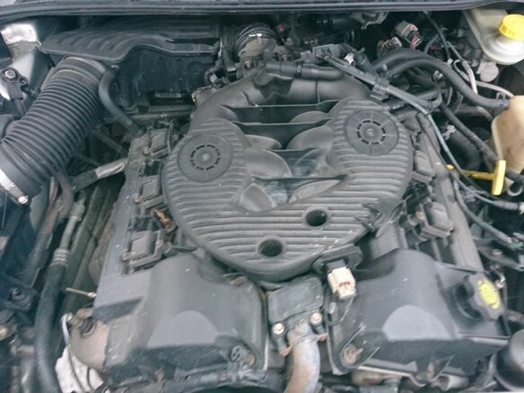 2002 Chrysler Concorde II, серебристый - вид 9