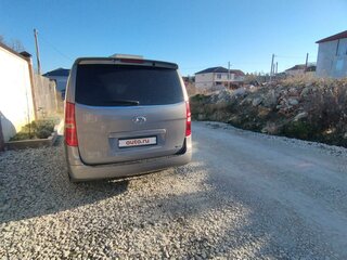2011 Hyundai Grand Starex I, серый, 1950000 рублей, вид 4