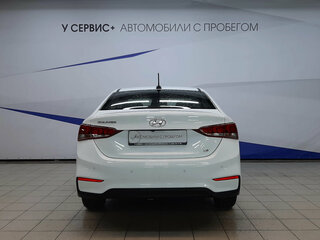 2017 Hyundai Solaris II, белый, 1350000 рублей, вид 4