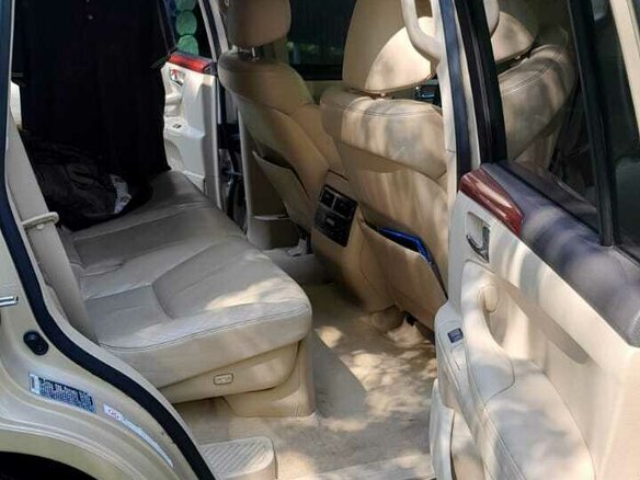 2008 Lexus LX 570 III, бежевый, 3490000 рублей - вид 5