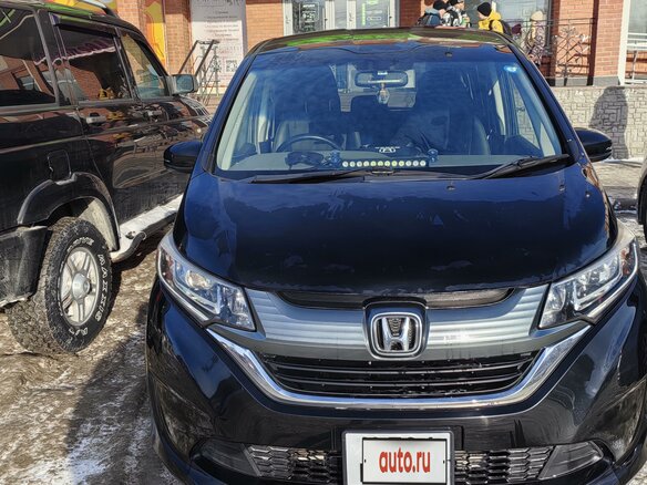 2017 Honda Freed II, чёрный, 1870000 рублей - вид 3