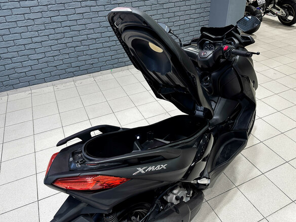 2019 Yamaha XMAX, чёрный - вид 10