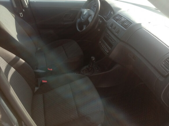 2012 Skoda Fabia II Рестайлинг, серый - вид 3