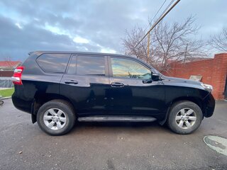2016 Toyota Land Cruiser Prado 150 Series Рестайлинг 1, чёрный, 4200000 рублей, вид 2