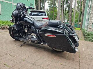 2011 Harley-Davidson Street Glide, чёрный, 800000 рублей, вид 3