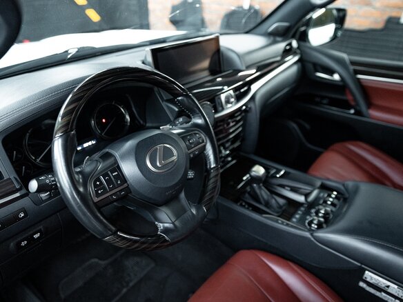 2019 Lexus LX 450d III Рестайлинг 2, белый, 9500000 рублей - вид 16