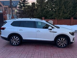 2021 Volkswagen Talagon I, белый, 4999000 рублей, вид 4