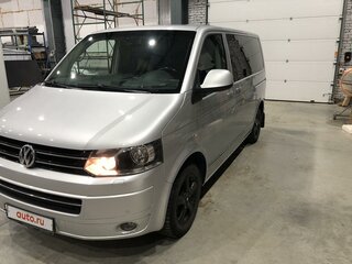 2011 Volkswagen Multivan T5 Рестайлинг, серебристый, 2700000 рублей, вид 1
