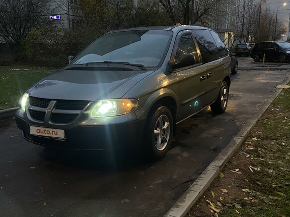 2002 Dodge Caravan 4-speed IV, зелёный - вид 9