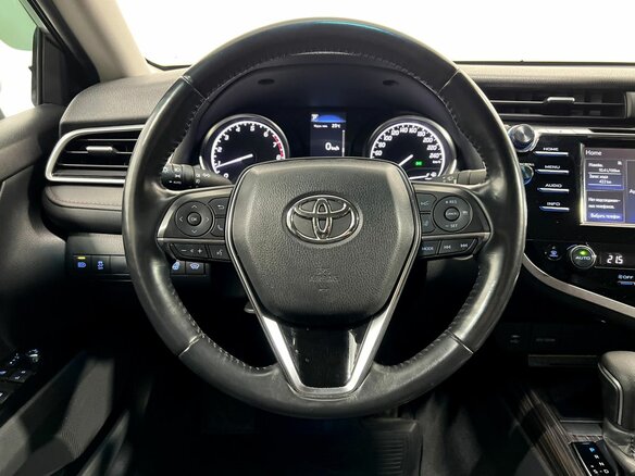 2019 Toyota Camry VIII (XV70), белый, 2360000 рублей - вид 15