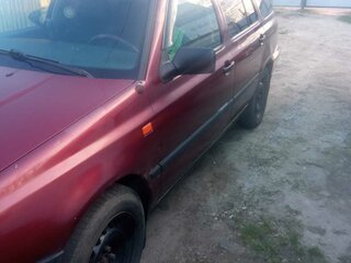 1996 Volkswagen Golf III, красный, 320000 рублей, вид 5