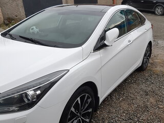 2015 Hyundai i40 I Рестайлинг, белый, 1400000 рублей, вид 3