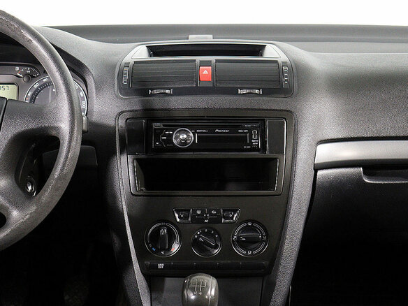 2008 Skoda Octavia II (A5), чёрный - вид 13