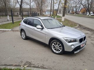 2012 BMW X1 18i I (E84), серебристый, 1600000 рублей, вид 5
