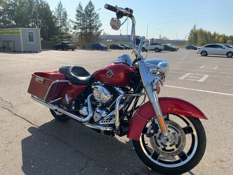 2011 Harley-Davidson Road King, красный, 1480000 рублей, вид 5