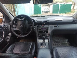 2001 Mercedes-Benz C-Класс 320 II (W203), серебристый, 520000 рублей, вид 3