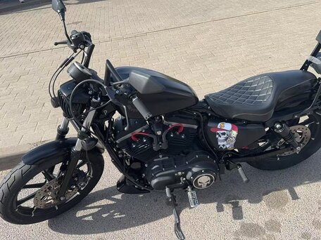 2020 Harley-Davidson Sportster 883, чёрный, 680000 рублей, вид 4