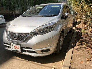 2017 Nissan Note II Рестайлинг, серый, 1229000 рублей, вид 4