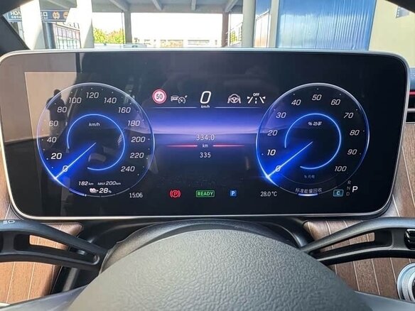 2025 Mercedes-Benz EQE 500, белый - вид 16
