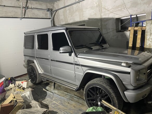 1994 Mercedes-Benz G-Класс 320 II (W463), серый, 1800000 рублей - вид 1