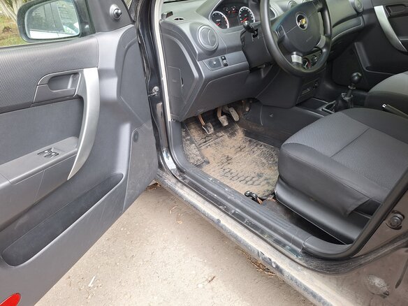 2010 Chevrolet Aveo I Рестайлинг, чёрный, 555000 рублей - вид 6