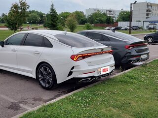 2020 Kia K5 III, белый, 2350000 рублей, вид 2