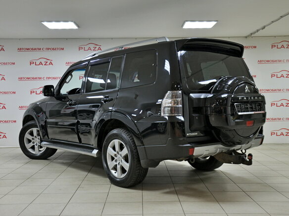 2007 Mitsubishi Pajero IV, чёрный - вид 3