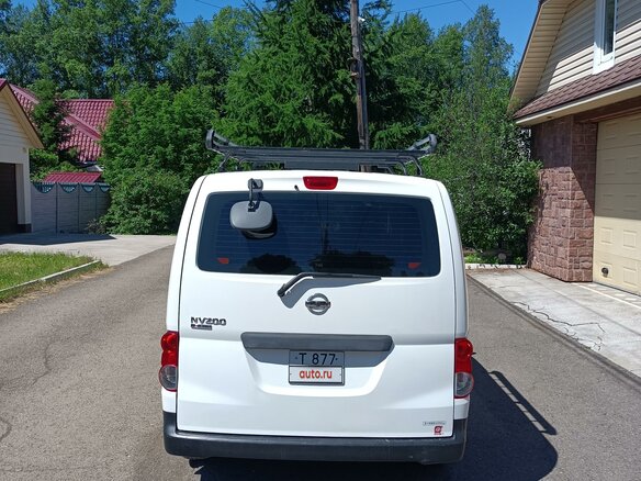 2015 Nissan NV200, белый, 1300000 рублей - вид 4