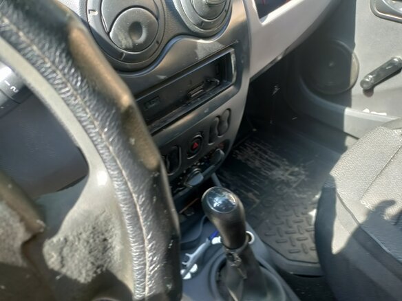 2013 Renault Logan I Рестайлинг, чёрный, 190000 рублей - вид 14