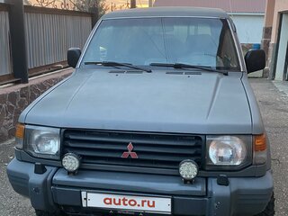 1996 Mitsubishi Pajero II, белый, 470000 рублей, вид 2