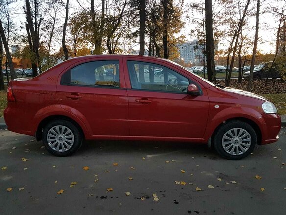 2010 Chevrolet Aveo I Рестайлинг, пурпурный - вид 1
