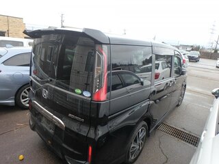 2019 Honda Stepwgn Spada V Рестайлинг, чёрный, 2190000 рублей, вид 5